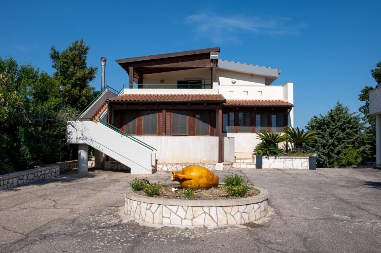 Villa Intini - “La Terrazza” Casa Vacanze Noci Luaran gambar